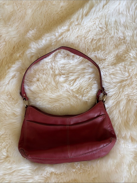 Liz Claiborne Handbags - Early 2000s Liz Claiborne Cherry Red Leather Shoulder Bag